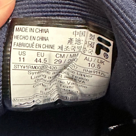 Men’s Fila Shoes 11 Memory Foam Tie Lace Closure Leather Rubber Sole Navy Blue - Picture 9 of 9